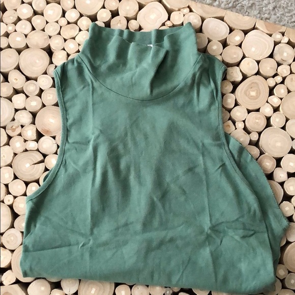 Free People sleeveless Turtleneck Small Green - Picture 2 of 4